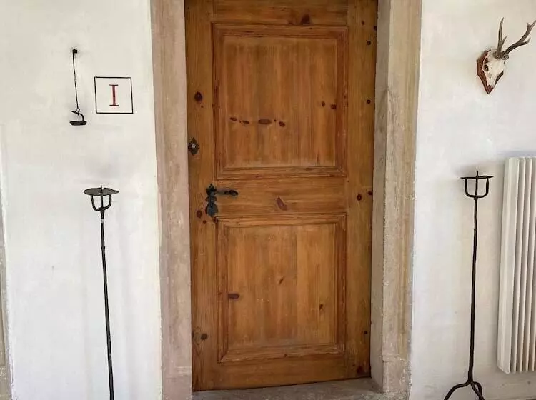 Hotelli Ansitz Zinnenberg