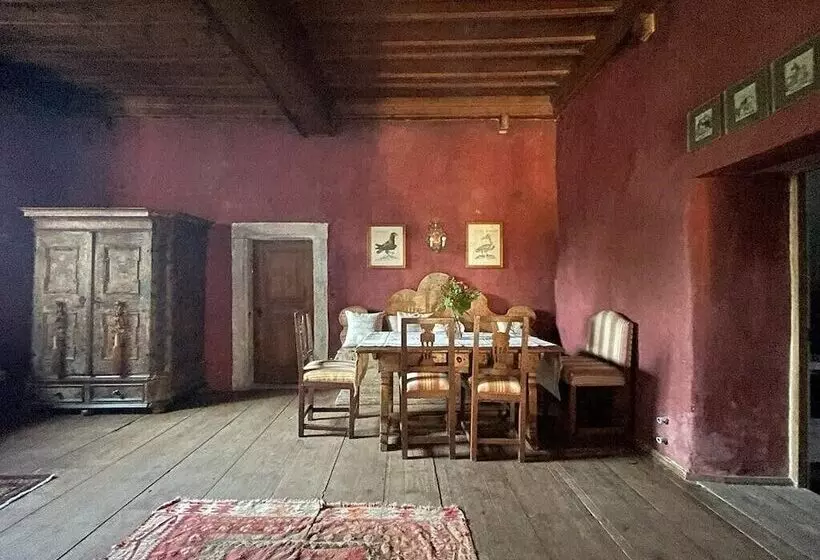 Hotelli Ansitz Zinnenberg