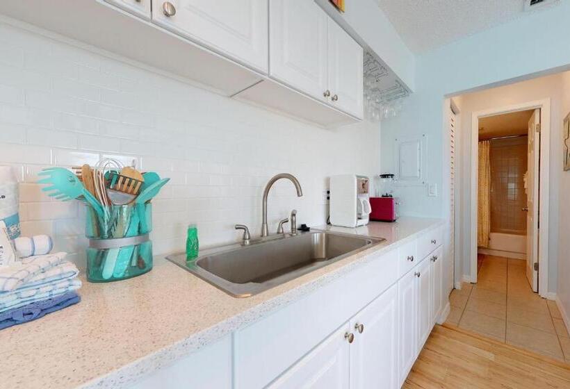 酒店 Bay View Inn 202