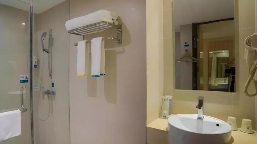 ホテル City Comfort Inn Liuzhou High Speed Railway Station