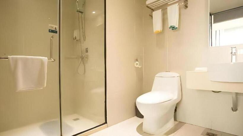 Hotel City Comfort Inn Liuzhou High Speed Railway Station