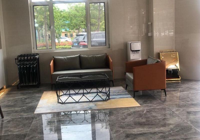 ホテル Greentree Inn Qingdao Laixi High Speed Railway Sta