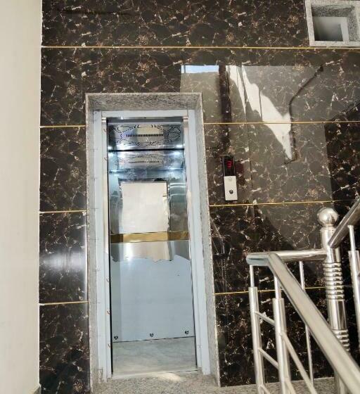 Hotel Ira Mansarovar Jaipur