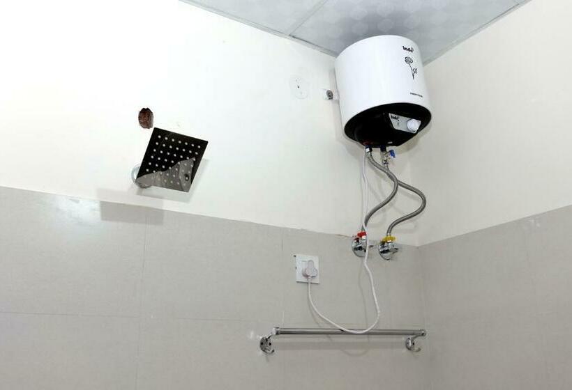 Hotel Ira Mansarovar Jaipur