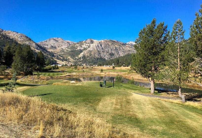 هتل Resort At Squaw Creek S 317 & 319