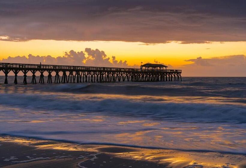 בית מלון כפרי Surfside Shores Unit 102