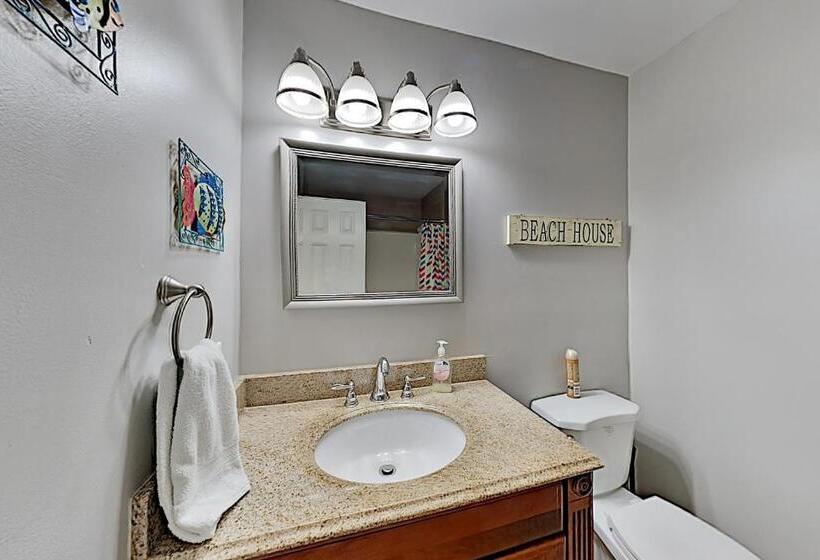 בית מלון כפרי Surfside Shores Unit 102