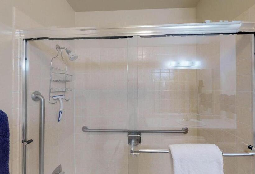 酒店 The Pines 4060