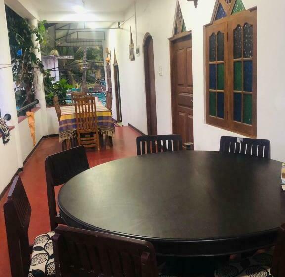 פנסיון Amor Place Unawatuna