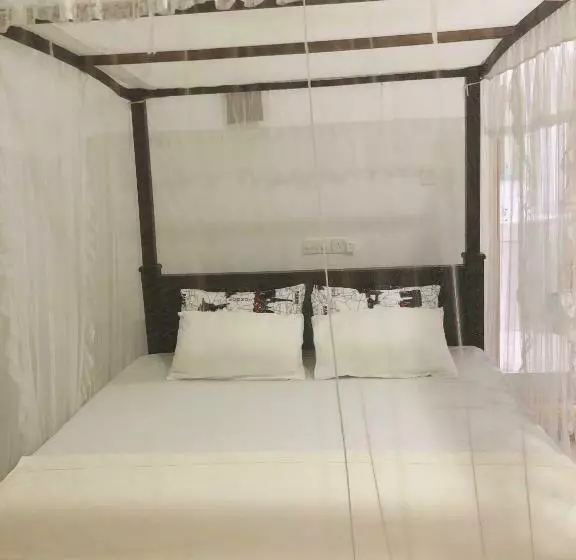 ペンション Amor Place Unawatuna