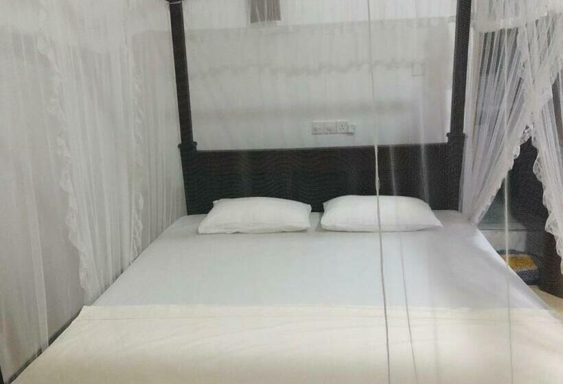 פנסיון Amor Place Unawatuna