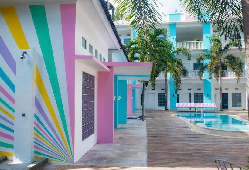 旅馆 Mad Monkey Kuta Lombok