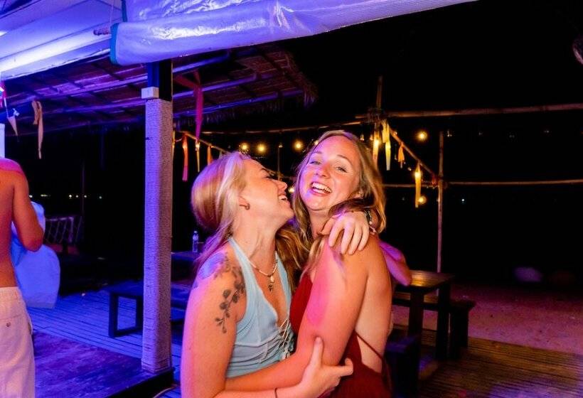 Cămin Slumber Party Koh Tao