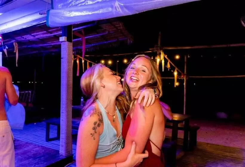 ユースホステル Slumber Party Koh Tao
