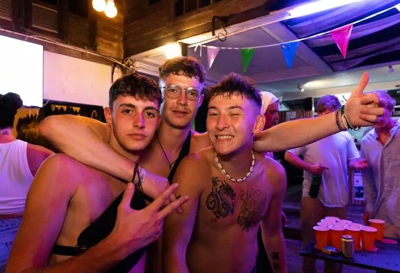 ユースホステル Slumber Party Koh Tao