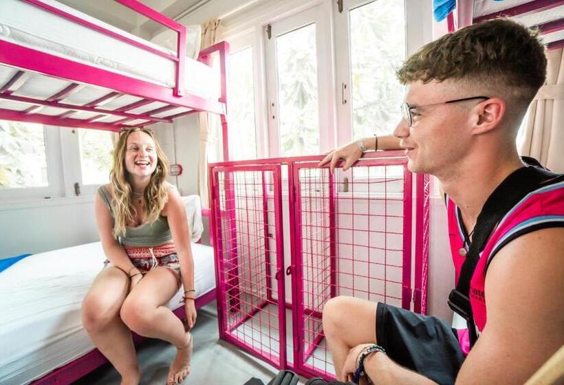 Cămin Slumber Party Koh Tao