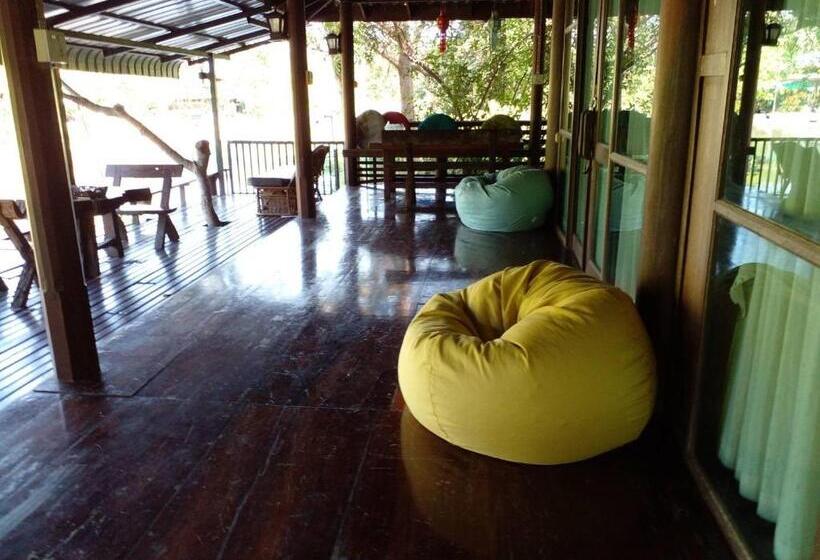 Baansuanleelawadee Resort Amphawa