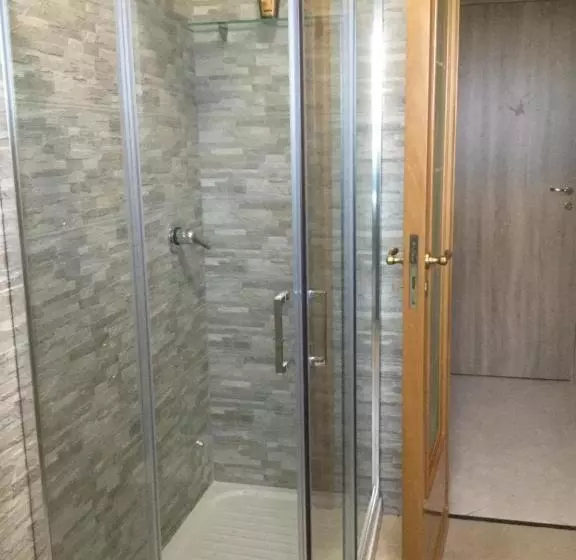 تختخواب و صبحانه Maria S Home