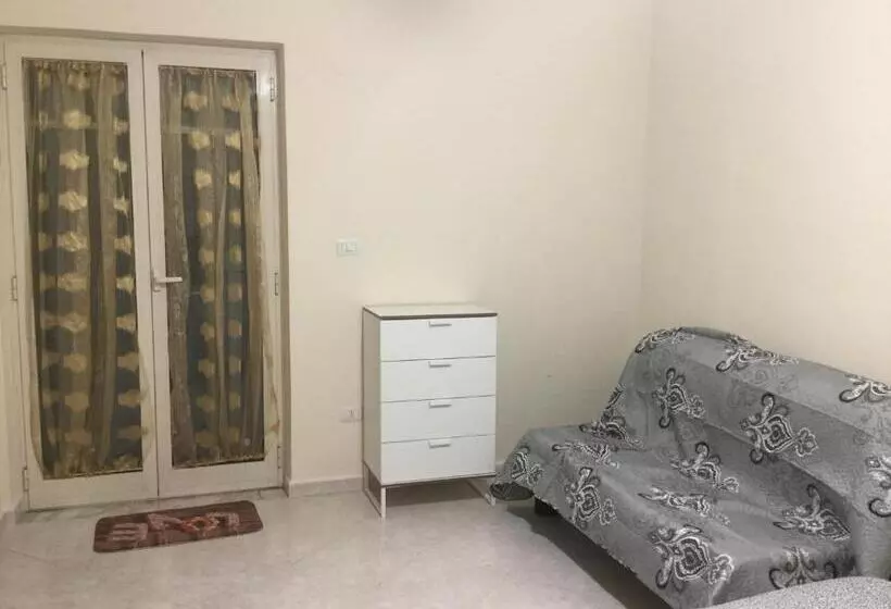 تختخواب و صبحانه Maria S Home