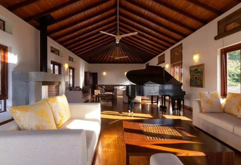 Aamiaismajoitus (B&B) Villa Victorini Victoria Golf Resort