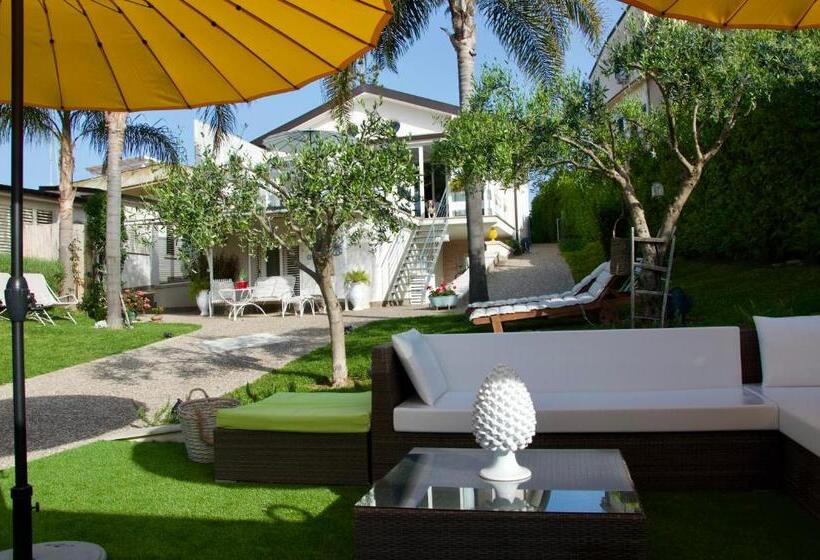 تختخواب و صبحانه Villa Volli Three Rooms