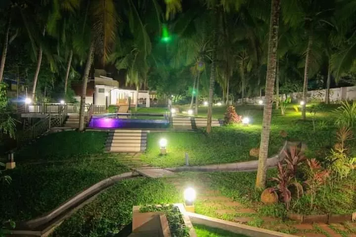 هتل Aanandakosha Ayurveda Retreat