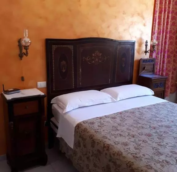 ホテル Agriturismo Monte Criscione