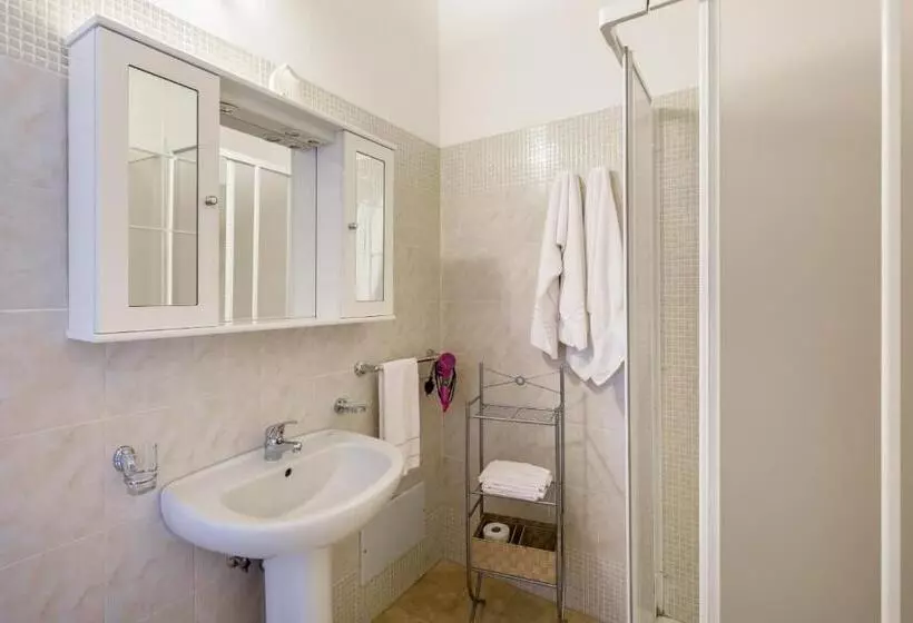 ホテル Agriturismo Monte Criscione