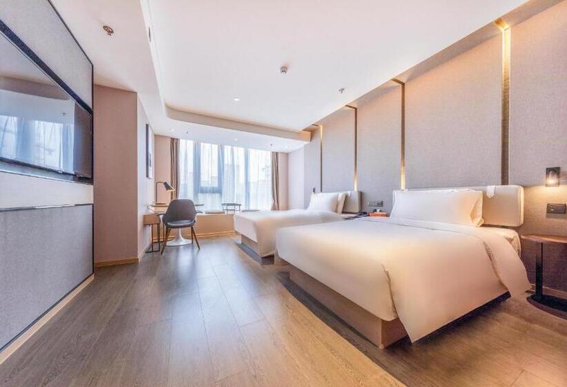 Atour Hotel Kunming Hi Tech Wuyue Plaza