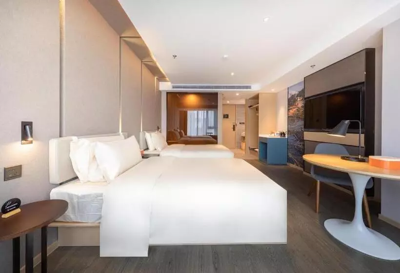 Atour Hotel Kunming Hi Tech Wuyue Plaza
