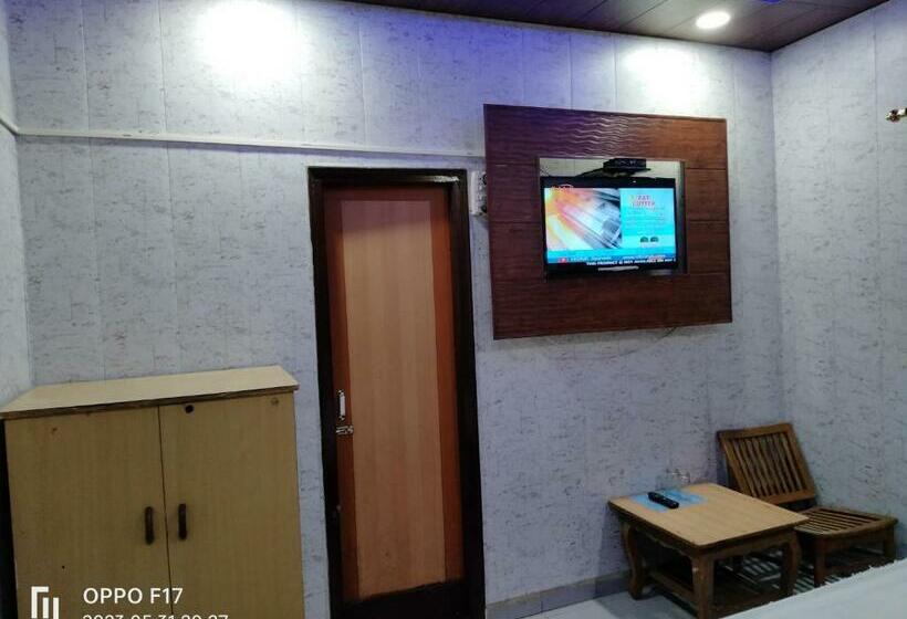 هتل Diamond Palace