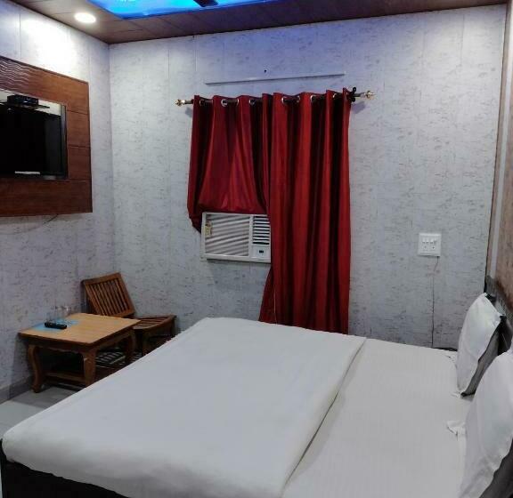 هتل Diamond Palace