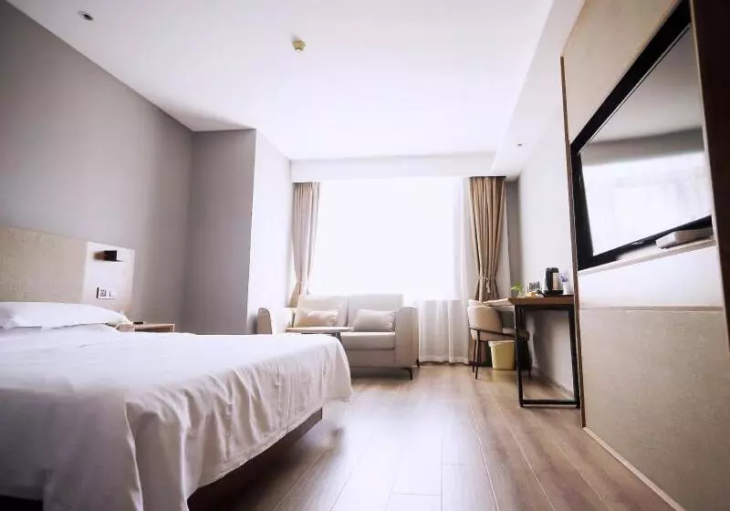 Hotelli Greentree Inn Jiangsu Yangzhou Jiangdu Development Zone Daqiao Town Express