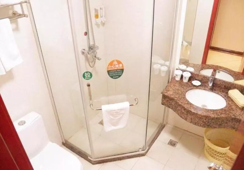 Hotelli Greentree Inn Jiangsu Yangzhou Jiangdu Development Zone Daqiao Town Express
