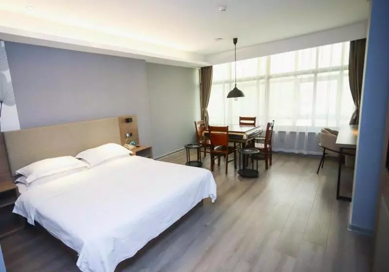 Hotelli Greentree Inn Jiangsu Yangzhou Jiangdu Development Zone Daqiao Town Express