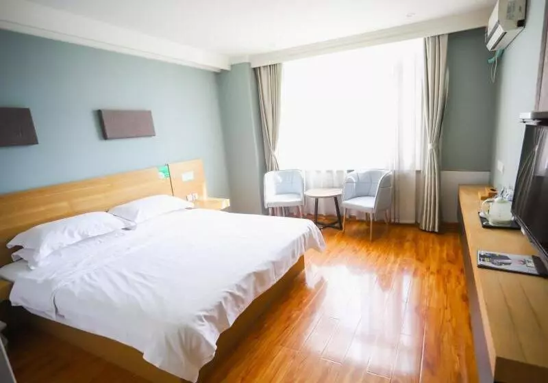 Hotelli Greentree Inn Jiangsu Yangzhou Jiangdu Development Zone Daqiao Town Express