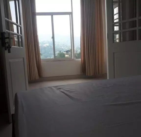 هتل Kandy View Resort