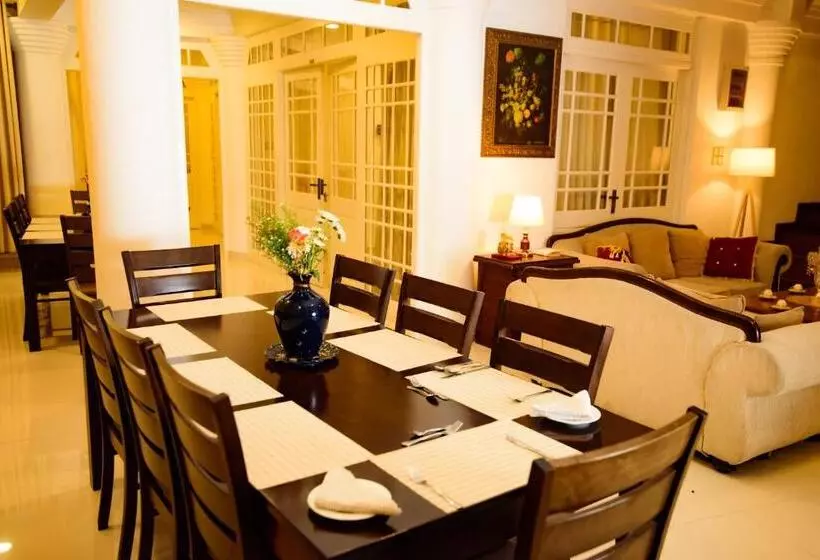 هتل Kandy View Resort