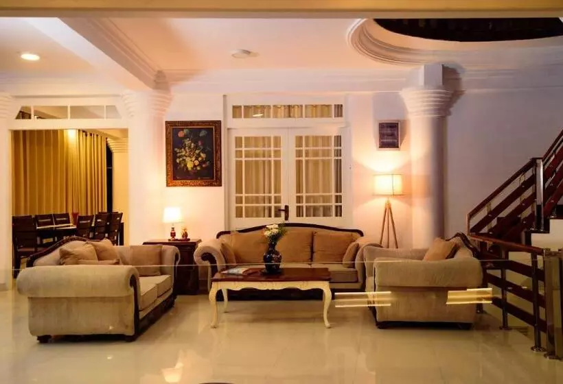 هتل Kandy View Resort