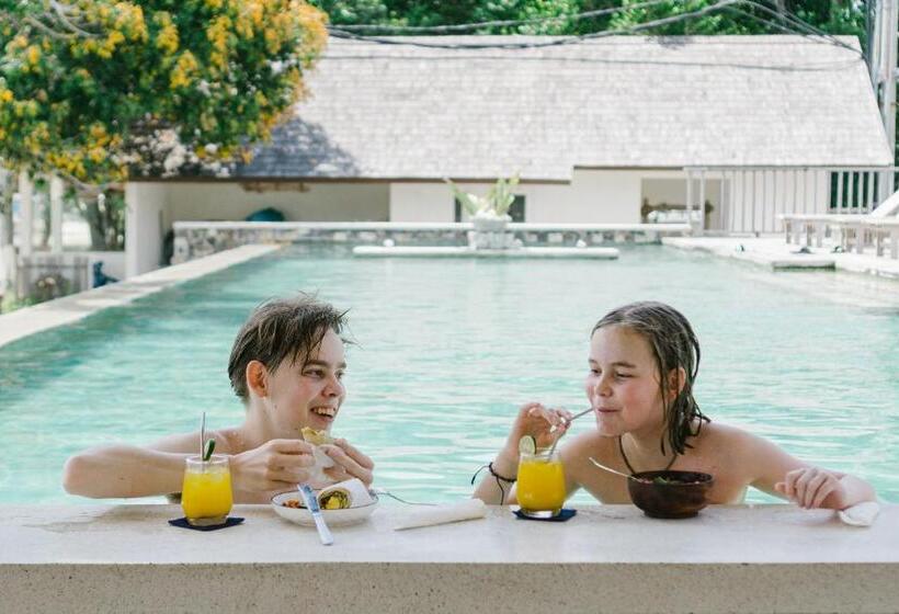 ホテル Kardia Resort Gili Trawangan A Pramana Experience