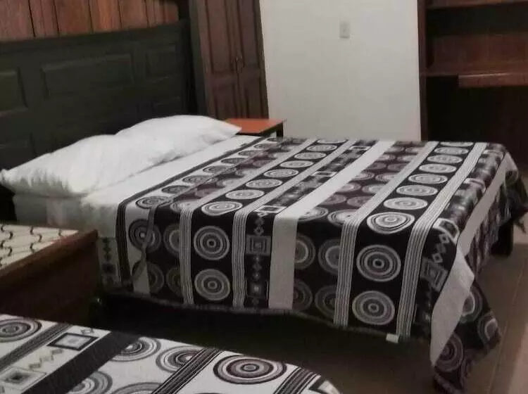 هتل Posada Morelos