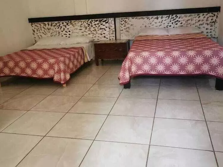 هتل Posada Morelos