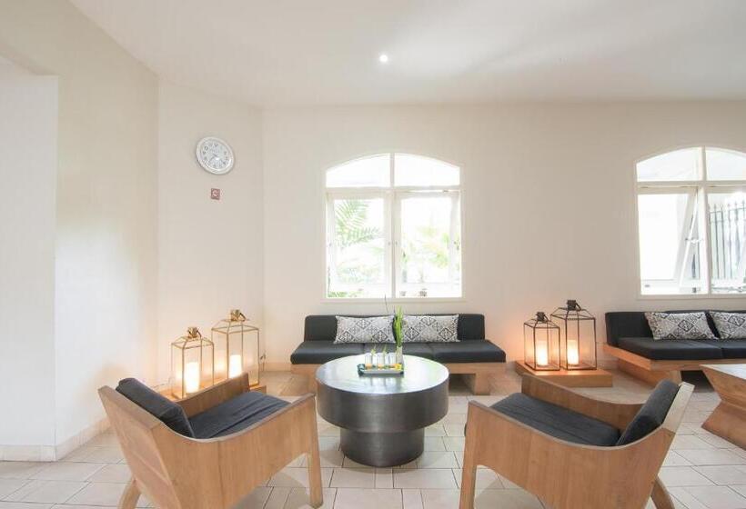 Отель Sevilla Resort Magelang