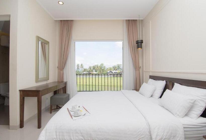 Отель Sevilla Resort Magelang