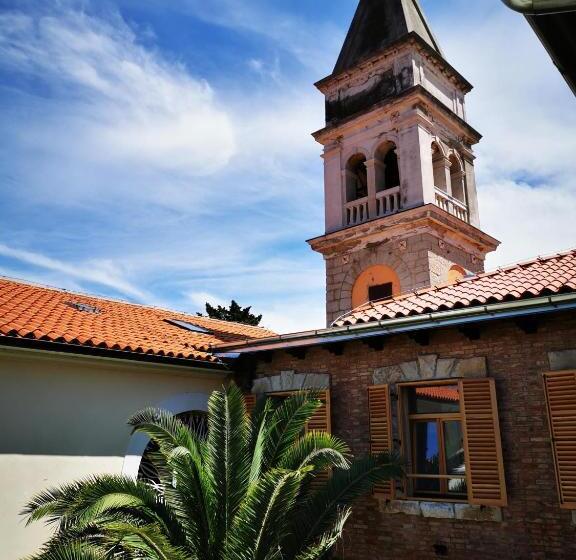 هتل Stella Maris Pastoral Home