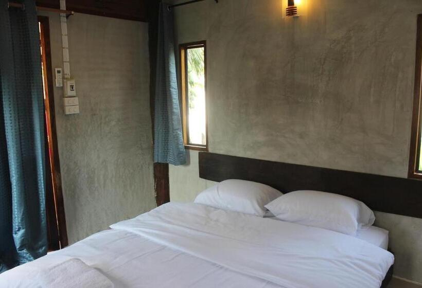 بنسيون Baan Suan La Moon