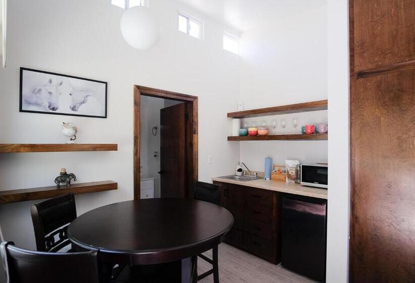 Пансион Casa De Sara