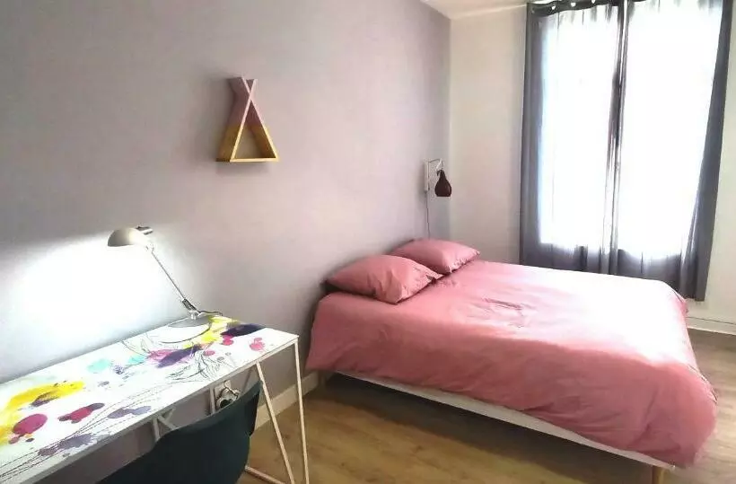 Majatalo Histoire De Loire   Anjou Sdb Partagée