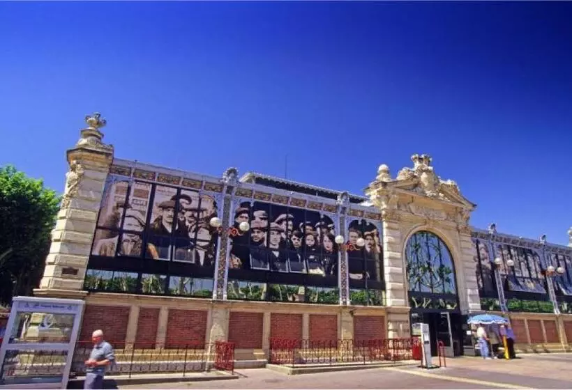 ペンション Le Bourget   Envolée Romantique