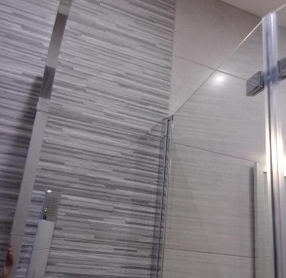 پانسیون Le Bourget   Envolée Romantique